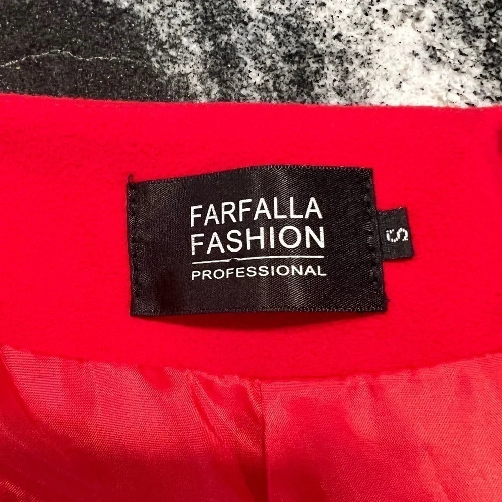 FARFALLA FASHION cropped open style blazer with pined and puffed half sleeves